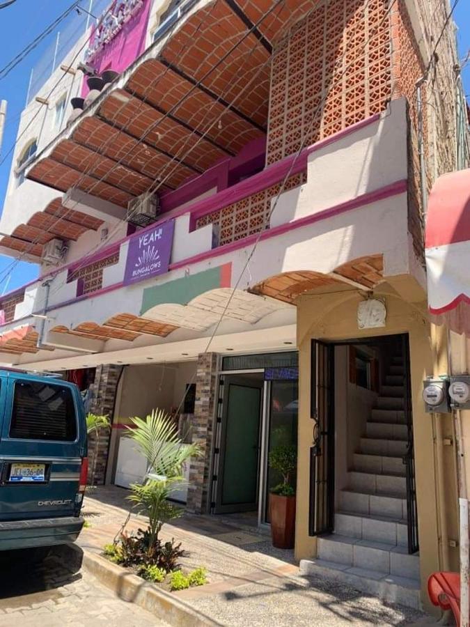 Hotel Yeah Los Ayala Exterior foto